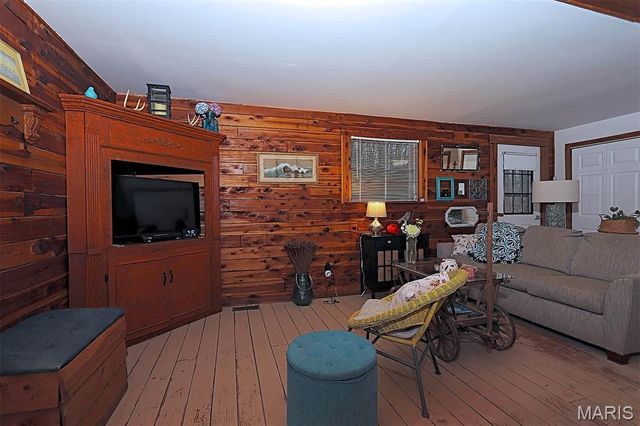 13203 BCR 532, Marble Hill, MO 63764