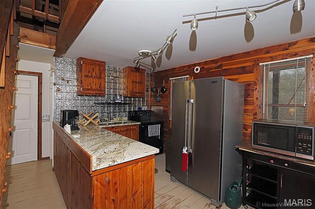 13203 BCR 532, Marble Hill, MO 63764