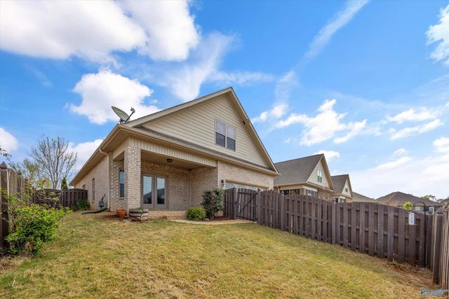 14 Cypress Grove Lane, Huntsville, AL 35824