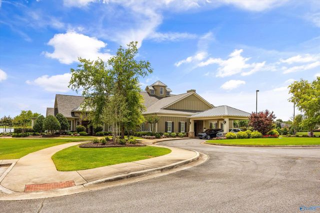 14 Cypress Grove Lane, Huntsville, AL 35824