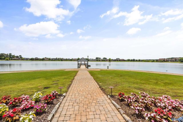 14 Cypress Grove Lane, Huntsville, AL 35824