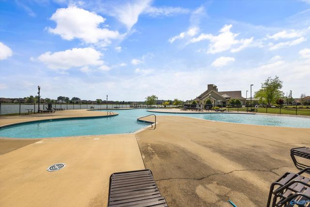 14 Cypress Grove Lane, Huntsville, AL 35824