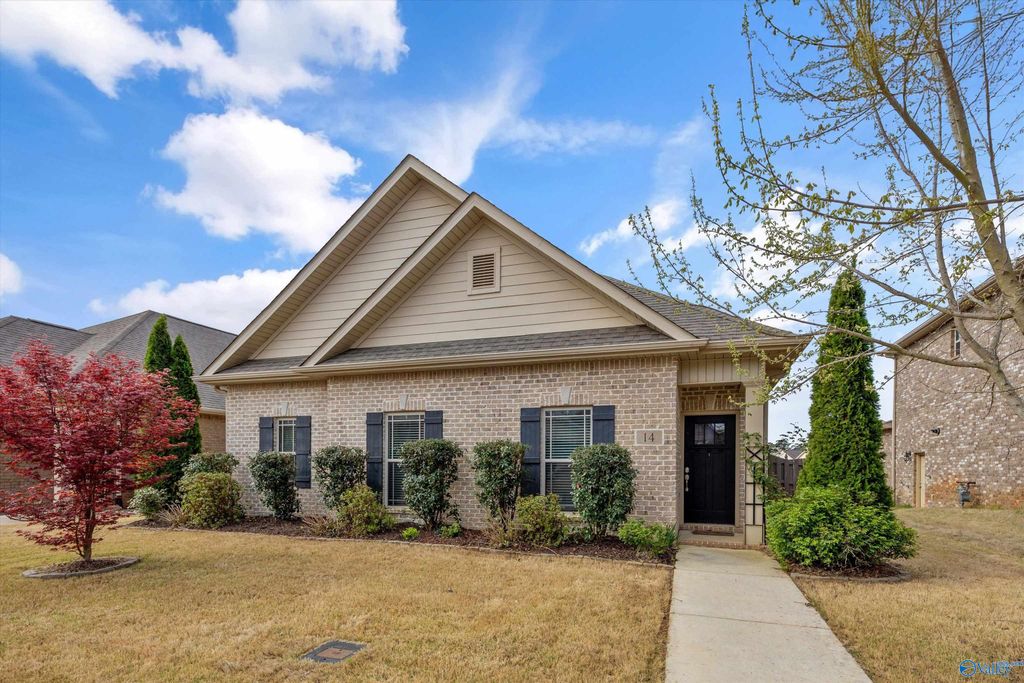 14 Cypress Grove Lane, Huntsville, AL 35824