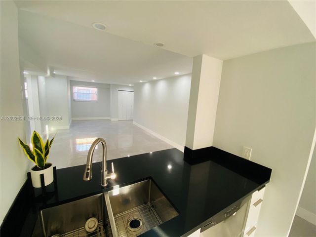 199 SW 12th Ave 501-C, Miami, FL 33130