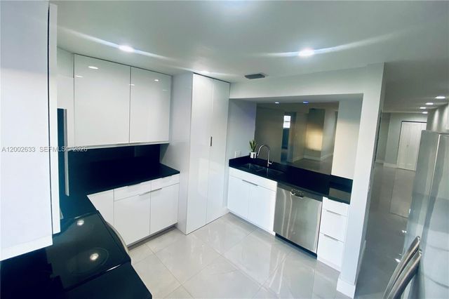 199 SW 12th Ave 501-C, Miami, FL 33130