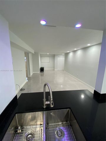 199 SW 12th Ave 501-C, Miami, FL 33130