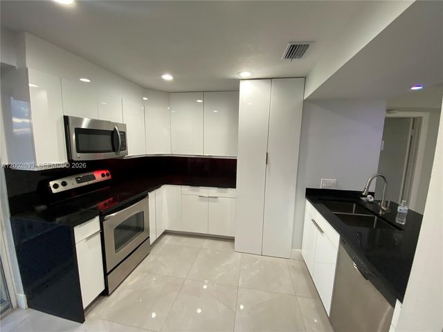 199 SW 12th Ave 501-C, Miami, FL 33130