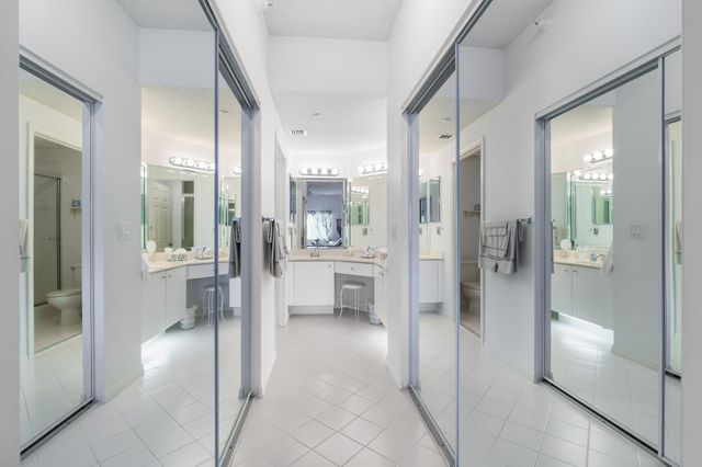 7647 Southampton Terrace 202, Tamarac, FL 33321