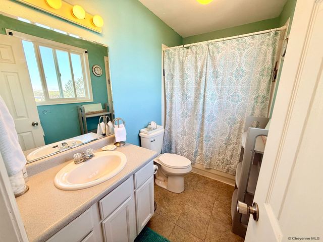 4417 SULLIVAN ST, Cheyenne, WY 82009