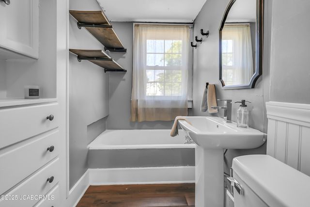 802 S OAK STREET, California, MO 65018