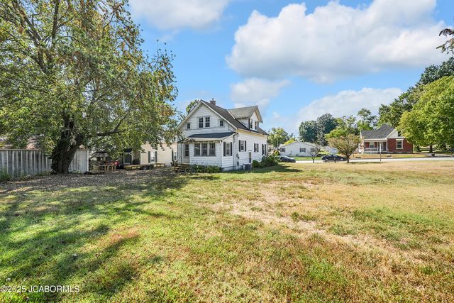 802 S OAK STREET, California, MO 65018