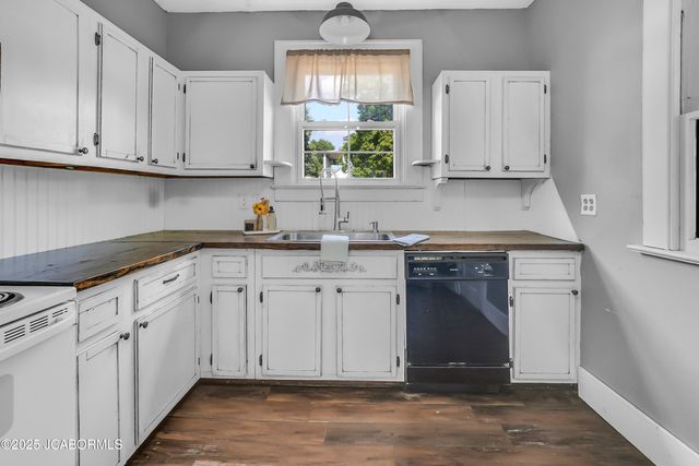 802 S OAK STREET, California, MO 65018