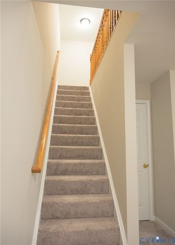 104 Linden St, Ashland, VA 23005