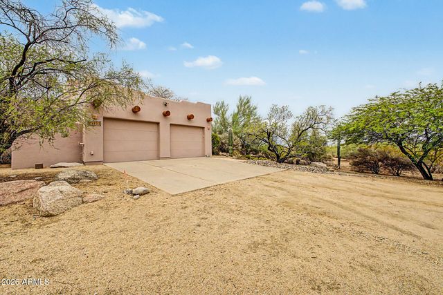 9202 E RIMROCK Drive, Scottsdale, AZ 85255