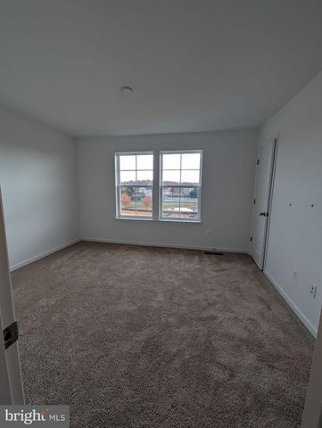 241 HILLSDALE PLACE, Martinsburg, WV 25403