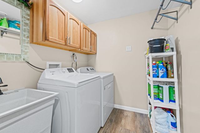 7762 Shea Road, Ira, MI 48023