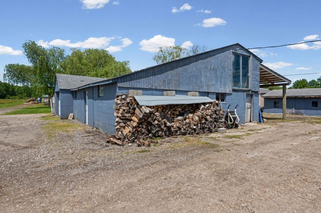 7762 Shea Road, Ira, MI 48023