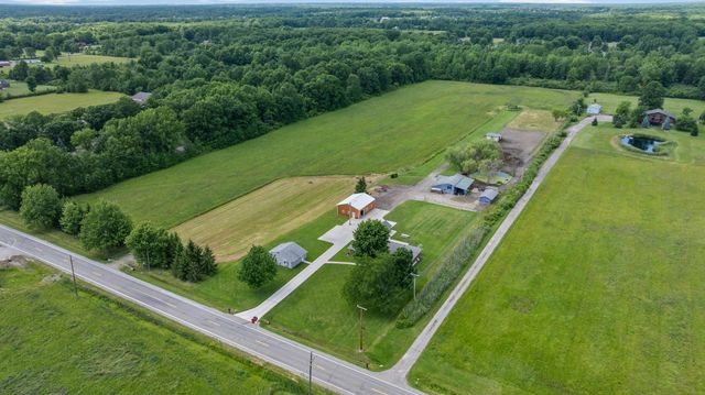 7762 Shea Road, Ira, MI 48023