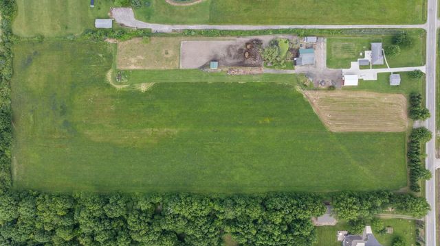 7762 Shea Road, Ira, MI 48023