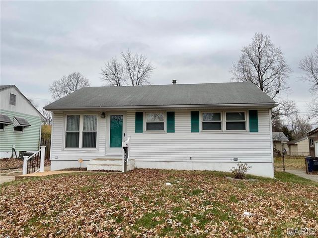 429 Shepley Drive, St Louis, MO 63137