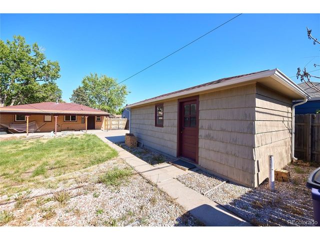 5185 Beach Ct, Denver, CO 80221
