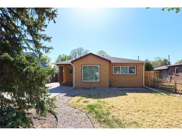 5185 Beach Ct, Denver, CO 80221