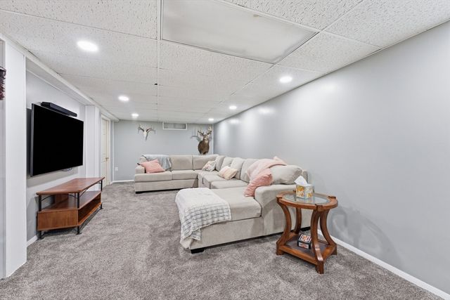 28 Intervale Rd, Springfield, MA 01118