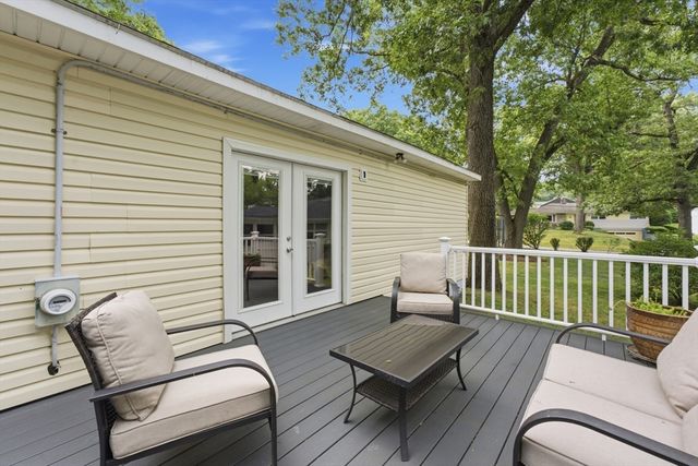 28 Intervale Rd, Springfield, MA 01118