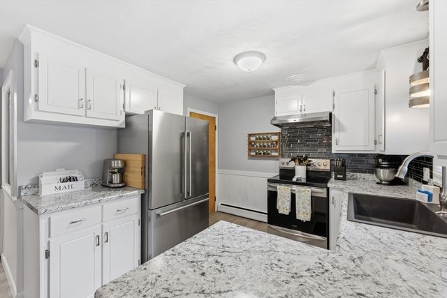 28 Intervale Rd, Springfield, MA 01118