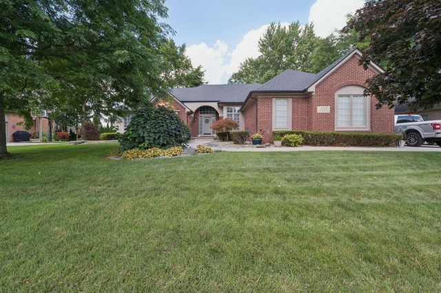 11215 Wilshire Drive, Shelby Twp, MI 48315