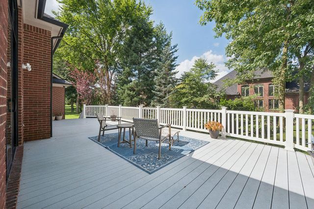 11215 Wilshire Drive, Shelby Twp, MI 48315