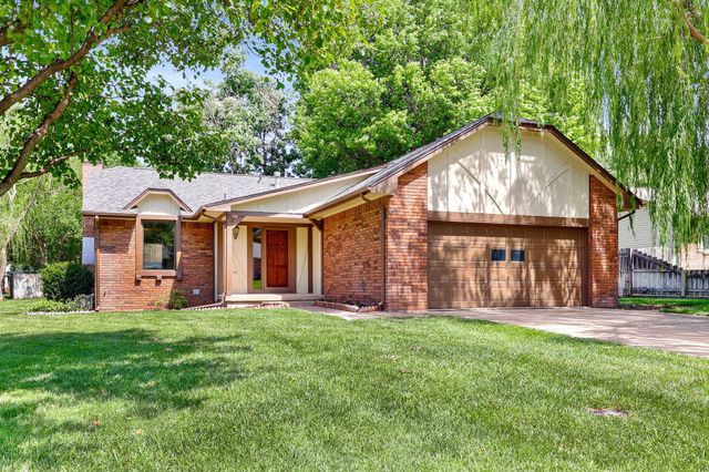 708 Wendy Kay Ln, Mulvane, KS 67110