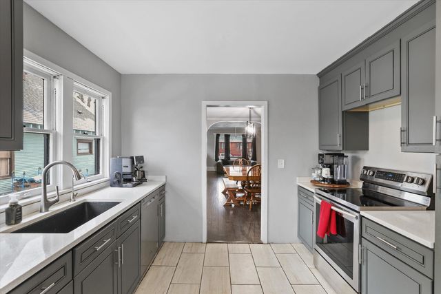 2521 E Queen Ave, Spokane, WA 99217