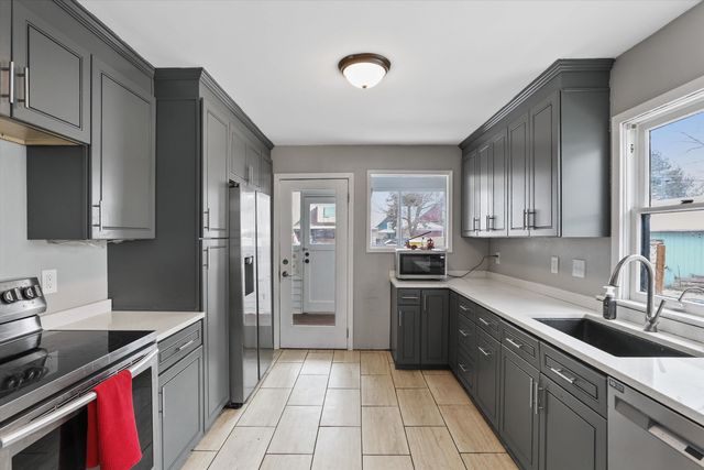 2521 E Queen Ave, Spokane, WA 99217