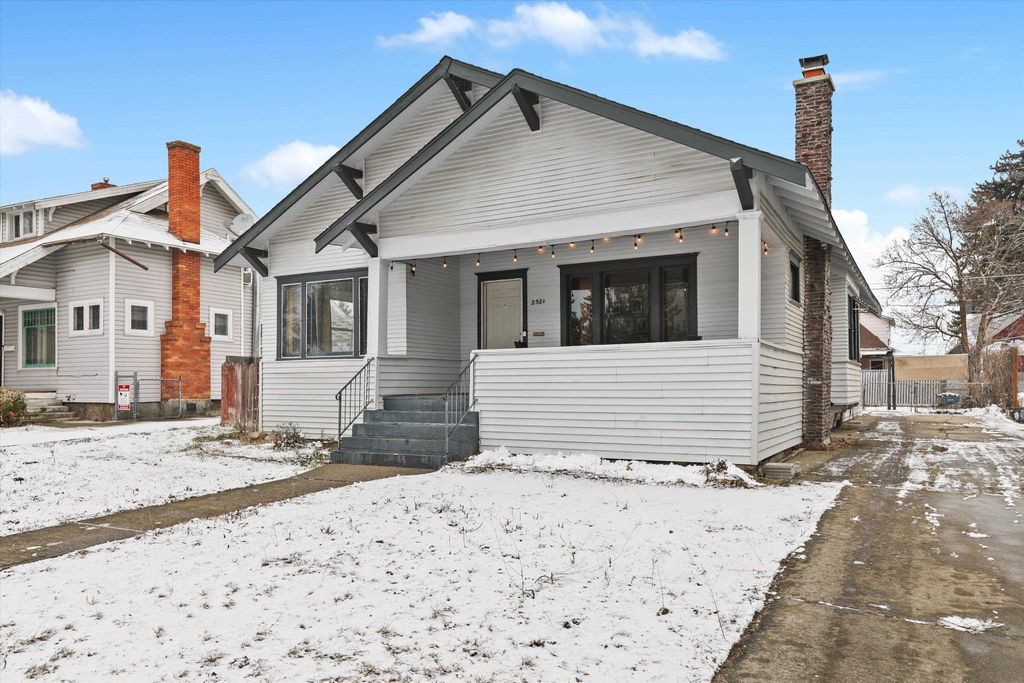 2521 E Queen Ave, Spokane, WA 99217