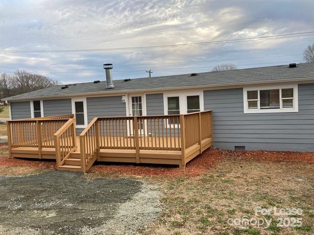 1030 Mckay Road, Newton, NC 28658