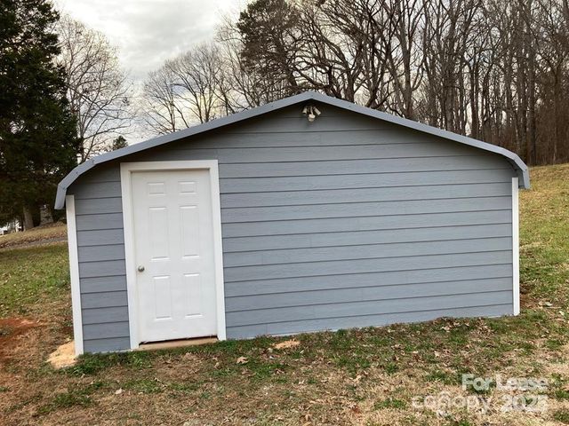 1030 Mckay Road, Newton, NC 28658