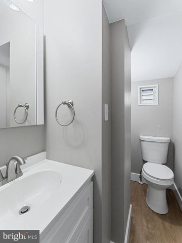 2444 S LAMBERT ST, Philadelphia, PA 19145