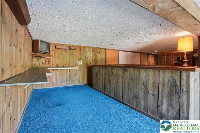 2224 Sunset Lane, Fountain Hill Boro, PA 18015