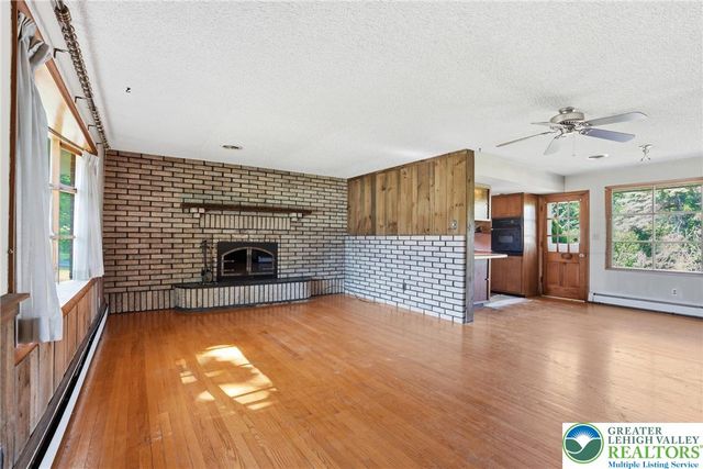 2224 Sunset Lane, Fountain Hill Boro, PA 18015
