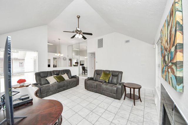 13943 Cantwell Drive, Houston, TX 77014