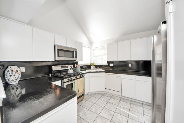 13943 Cantwell Drive, Houston, TX 77014