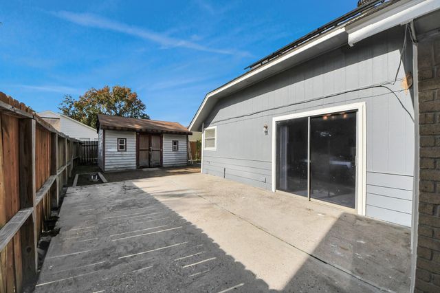 13943 Cantwell Drive, Houston, TX 77014