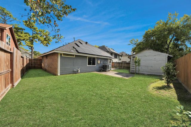 13943 Cantwell Drive, Houston, TX 77014