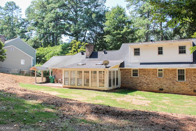 1680 Huntington Drive, Marietta, GA 30066