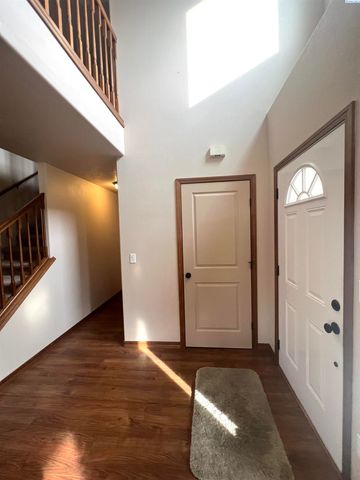 4112 Fernwood Ln, Pasco, WA 99301