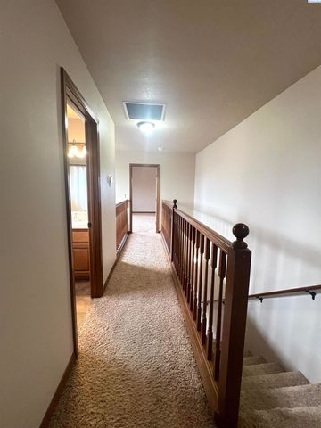 4112 Fernwood Ln, Pasco, WA 99301