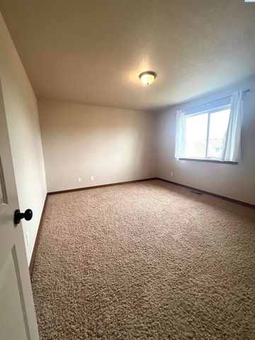 4112 Fernwood Ln, Pasco, WA 99301