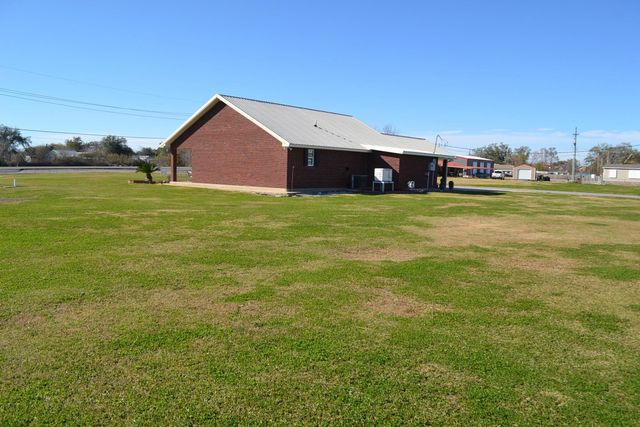 15819 East Main Street, Cut Off, LA 70345