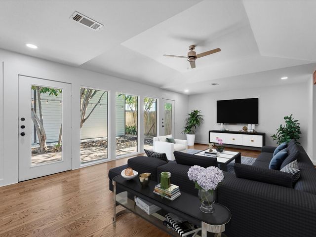 3210 Elmridge Street, Houston, TX 77025